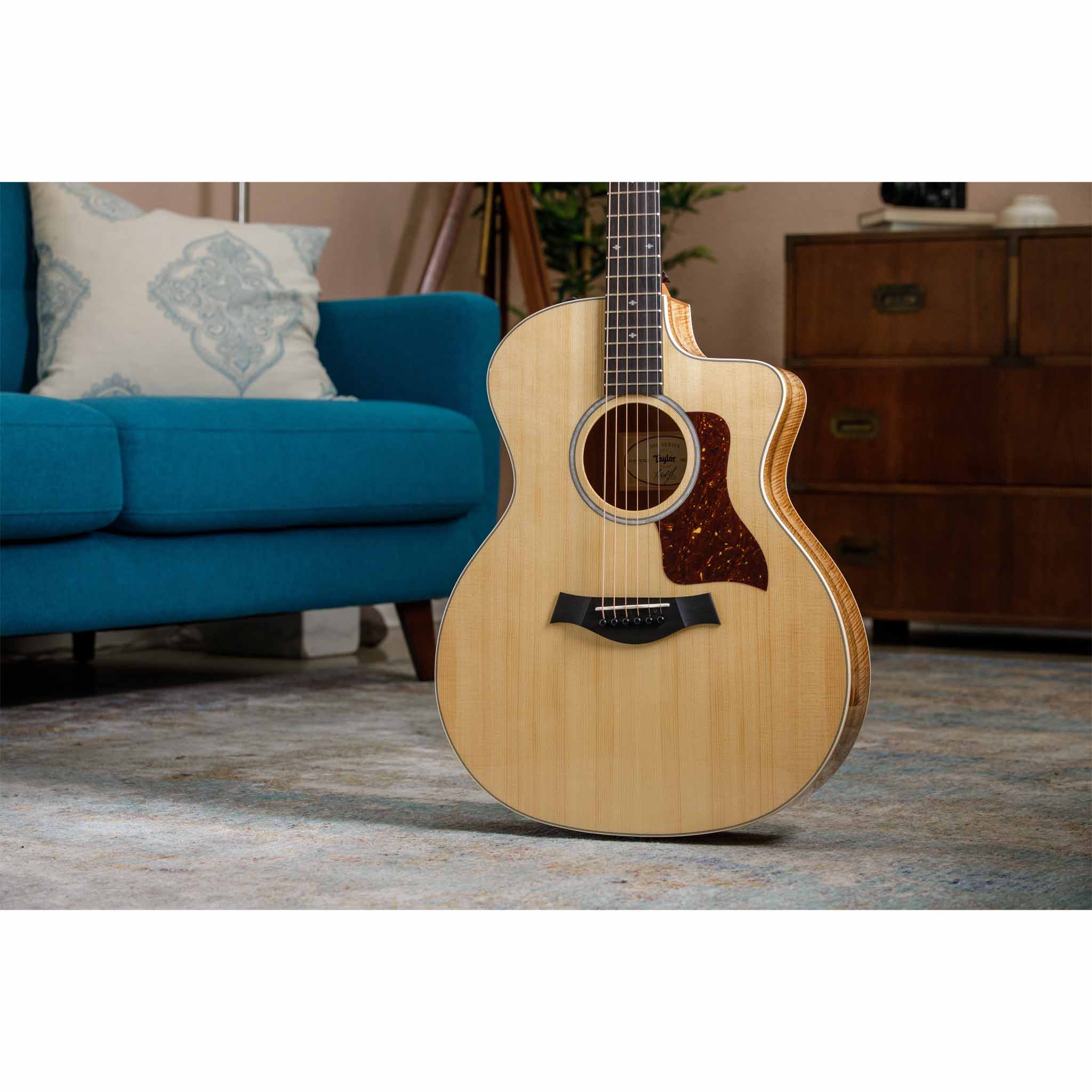 Taylor 214ce-K DLX Layered Koa Acoustic-Electric Guitar