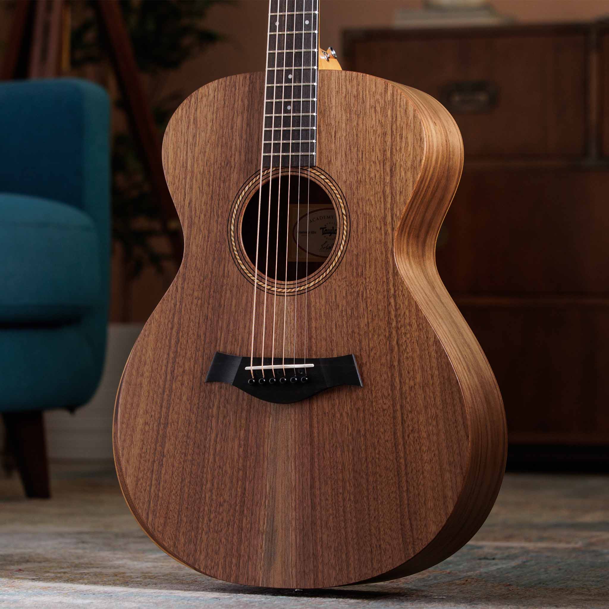 Taylor Academy 22e Layered Walnut Acoustic-Electric Guitar