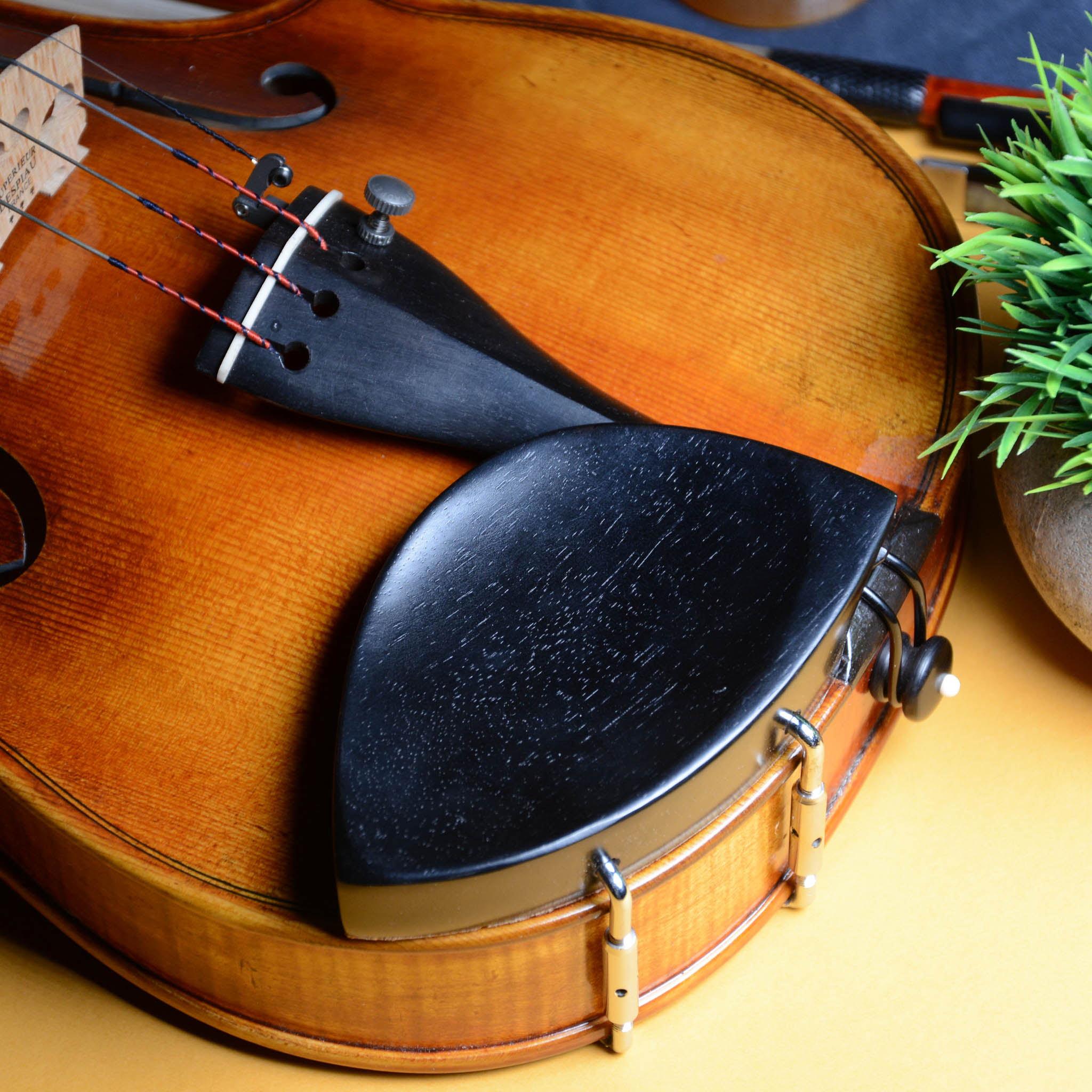 Kaufman Model Violin Chinrest