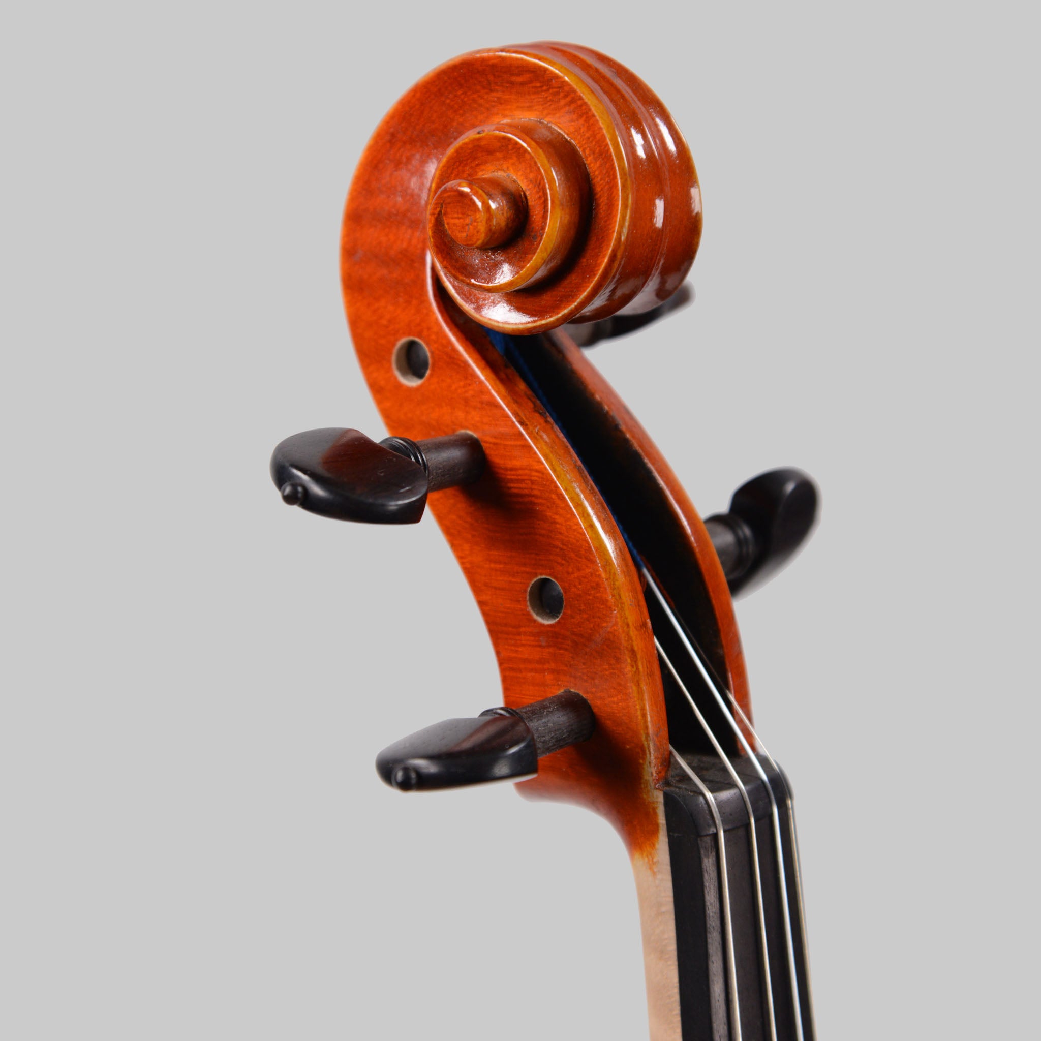 Holstein Bench Guarneri Violin (No. VN127)