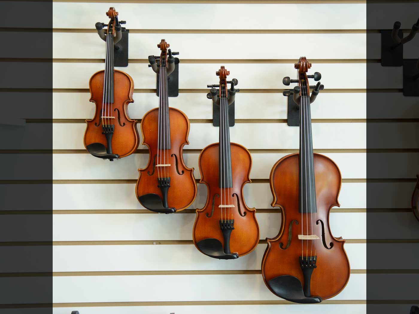 small hanging violins