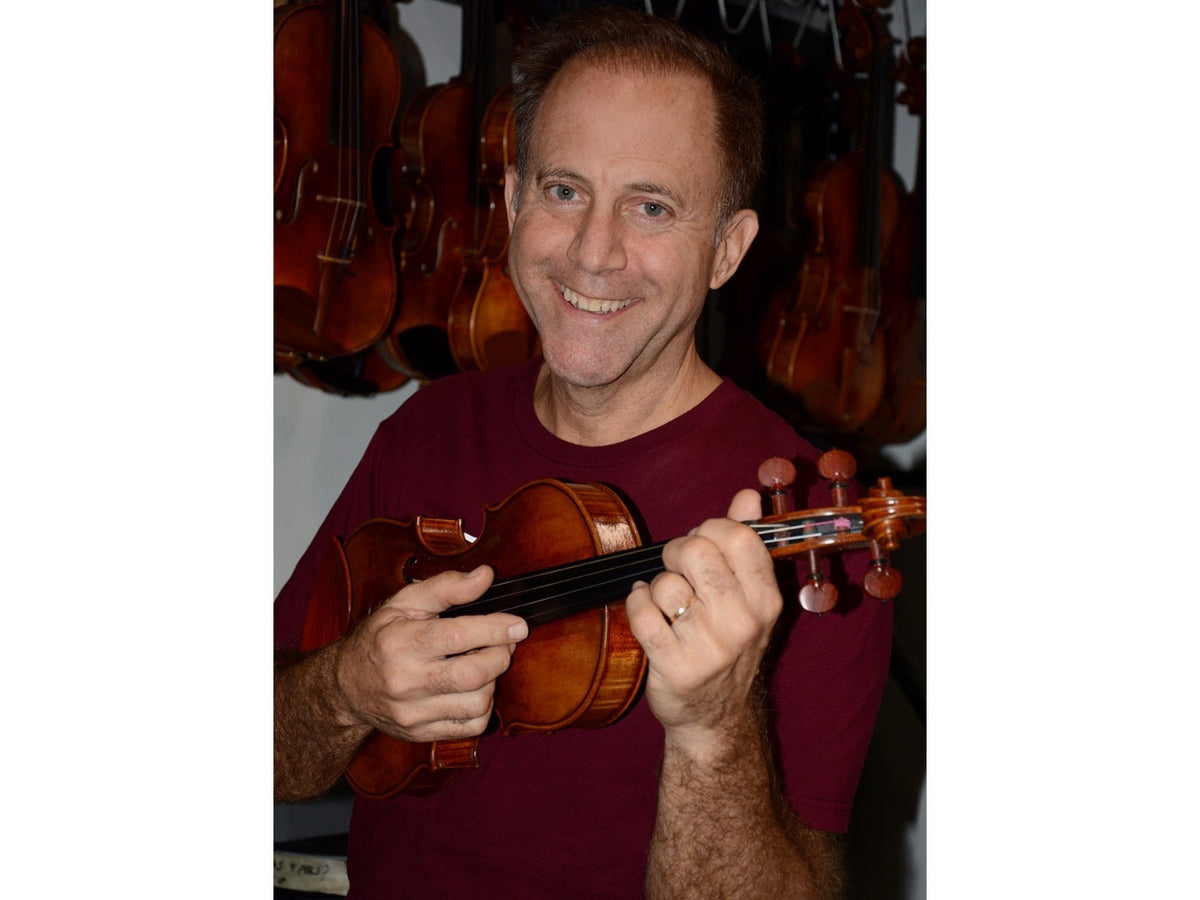 Buying a violin store for beginners