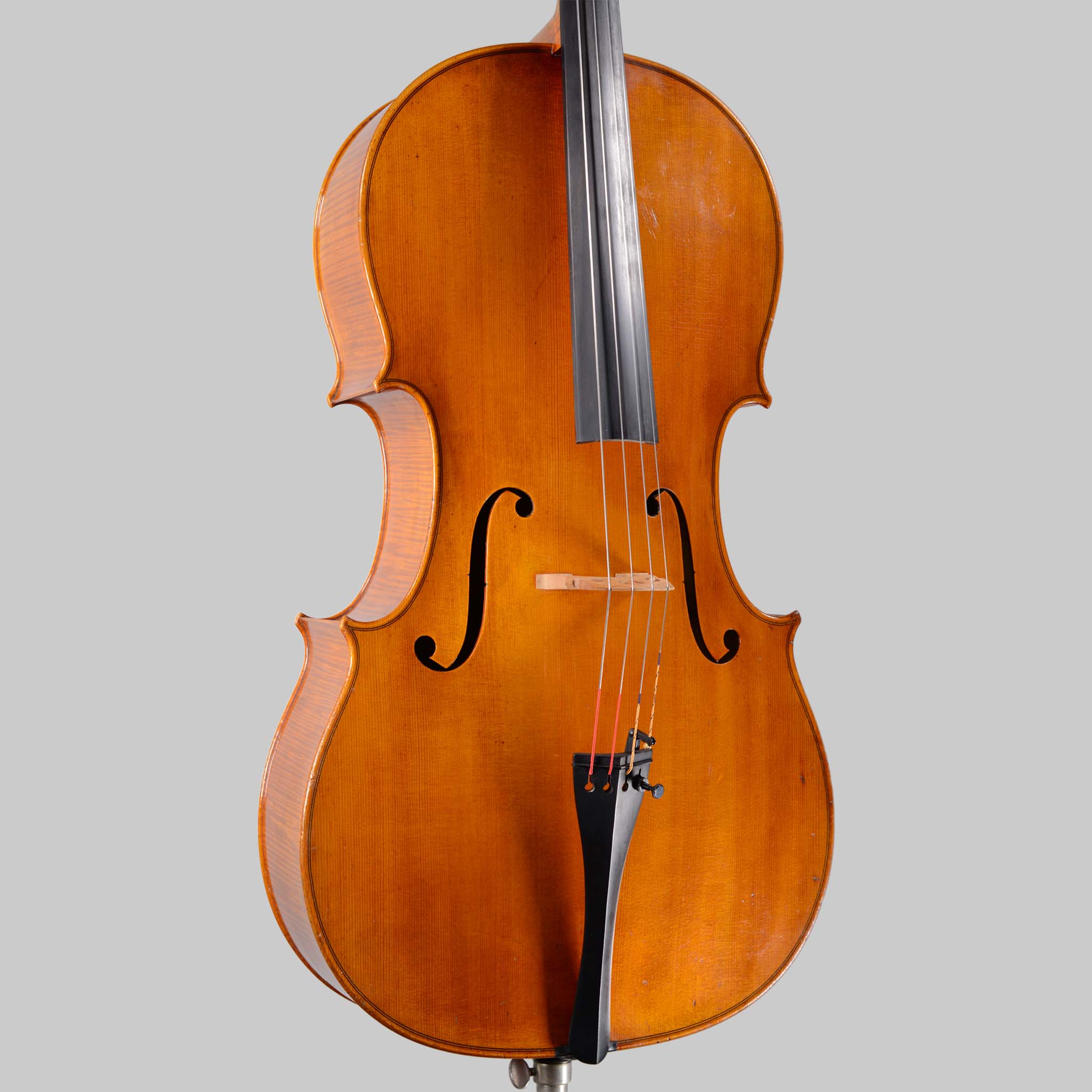 Ernst Heinrich Roth, Bubenreuth 1977, Copy of Stradivari 1716 Cello